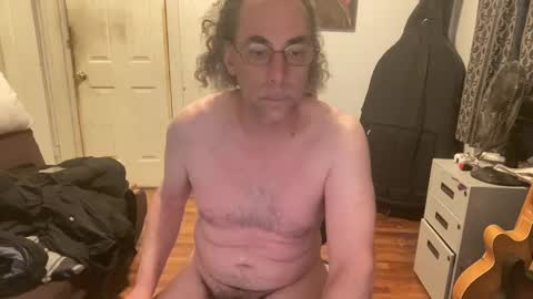 Snapshot of apostrphy chatting on 03/11/25, 12:22 Apostrphy online show from 03/11/25, 12:22