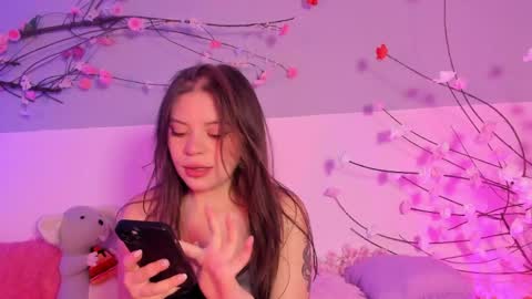 Snapshot of apple_of_pleasure chatting on 05/17/26, 02:24 Lily online show from 05/17/26, 02:24