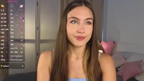 Vicki online show from 09/13/25, 09:09