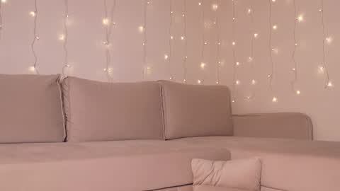  REYNA  next stream is 11h of Feb online show from 02/15/26, 03:31