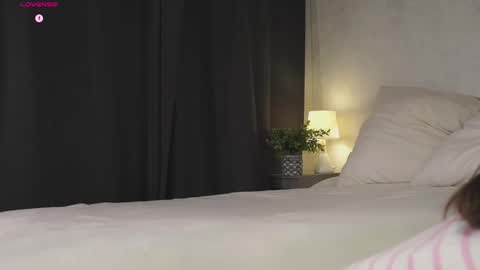 Meghan online show from 03/31/26, 02:50