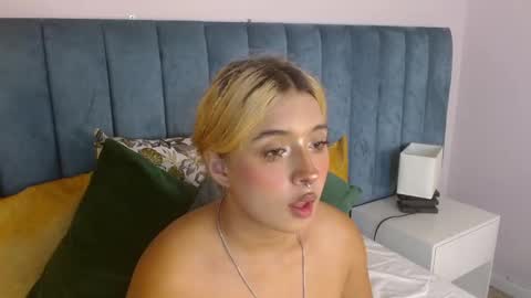 April Bunny online show from 01/03/25, 06:14