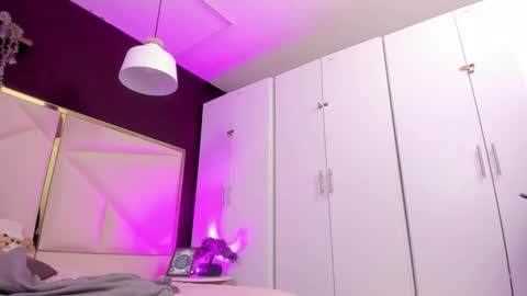 April online show from 09/30/25, 12:21