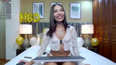 Snapshot of april_derricks chatting on 05/19/26, 01:33 April online show from 05/19/26, 01:33