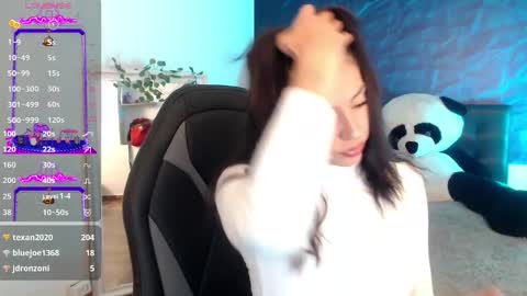  April  online show from 01/08/25, 02:56