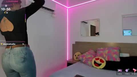  April  online show from 09/18/25, 12:51