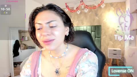  April  online show from 10/24/25, 12:34