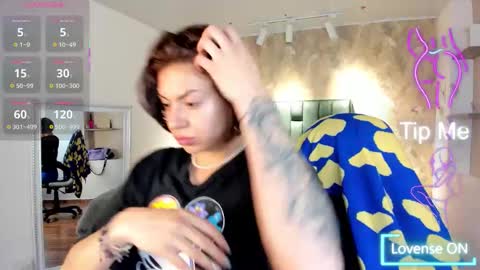  April  online show from 11/10/25, 11:31