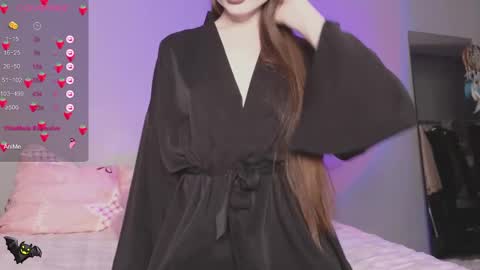 Snapshot of april_kampf_ chatting on 12/14/24, 06:09 April online show from 12/14/24, 06:09