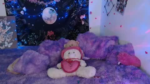 april_l6 online show from 01/29/25, 12:33