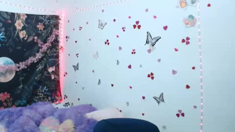 april_l6 online show from 01/05/26, 09:07