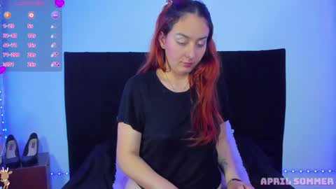 Snapshot of april_sommers chatting on 01/05/25, 08:11 April online show from 01/05/25, 08:11