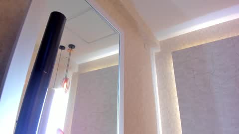 April online show from 02/10/25, 06:31