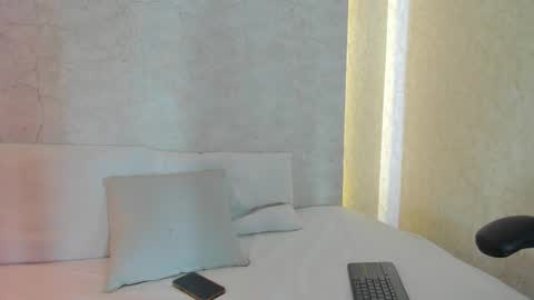 April online show from 03/05/25, 07:16