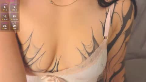 Cris online show from 02/18/26, 01:07