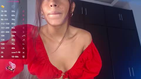          online show from 10/12/25, 04:28