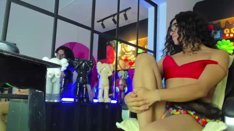 Snapshot of aprill_fox chatting on 01/21/25, 08:30 aprill_fox online show from 01/21/25, 08:30