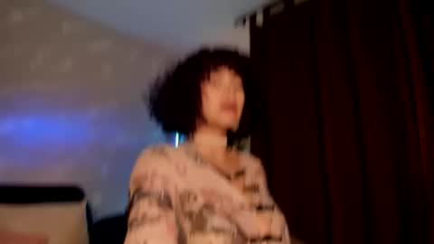 Snapshot of aprilmuse_ chatting on 05/25/26, 01:11 April Muse online show from 05/25/26, 01:11