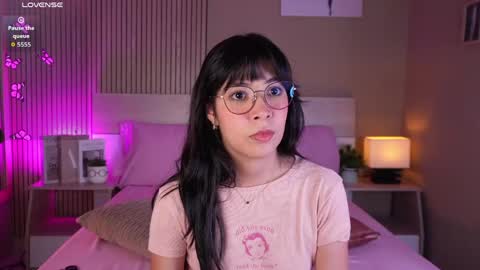 Snapshot of aprilqueenie chatting on 05/18/26, 07:31 aprilqueenie online show from 05/18/26, 07:31