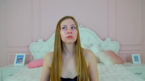 AprilSpring online show from 04/20/26, 04:26