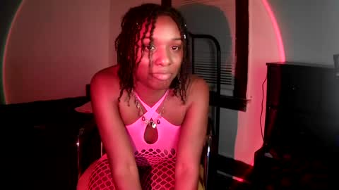 Snapshot of aquaesse chatting on 07/04/26, 01:56 Aquaesse online show from 07/04/26, 01:56
