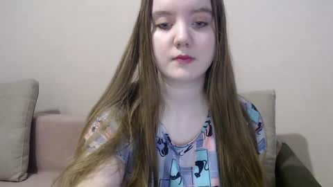 Snapshot of aquanarmin chatting on 12/12/24, 04:26 Josefin online show from 12/12/24, 04:26