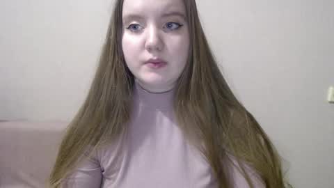 Snapshot of aquanarmin chatting on 12/31/24, 12:04 Josefin online show from 12/31/24, 12:04