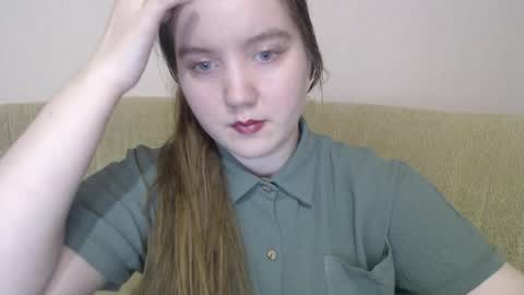 Josefin online show from 12/23/25, 05:27