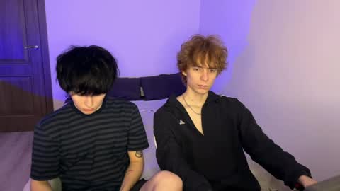 Snapshot of ar1zze chatting on 04/02/26, 12:30 zik and kris online show from 04/02/26, 12:30
