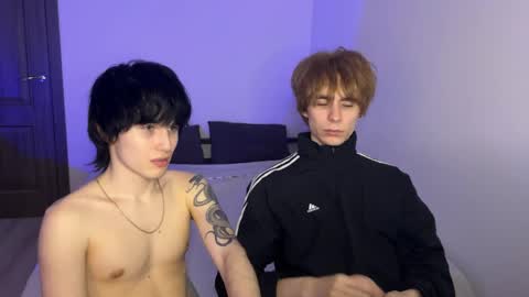 Snapshot of ar1zze chatting on 04/09/26, 06:46 zik and kris online show from 04/09/26, 06:46