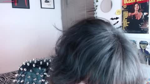 Snapshot of arabella_stone chatting on 01/31/25, 08:01 Arabella online show from 01/31/25, 08:01