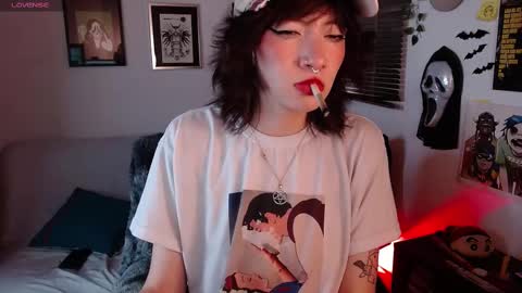 Snapshot of arabella_stone chatting on 02/23/25, 08:33 Arabella online show from 02/23/25, 08:33