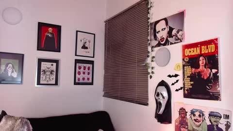 Snapshot of arabella_stone chatting on 03/05/25, 05:07 Arabella online show from 03/05/25, 05:07