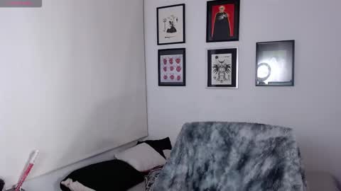 Snapshot of arabella_stone chatting on 10/12/25, 11:48 Arabella online show from 10/12/25, 11:48