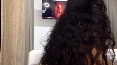 Snapshot of arabiangoddess3 chatting on 01/11/26, 04:39 Monet online show from 01/11/26, 04:39