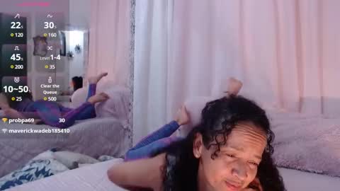 Nadia Cyel online show from 01/17/25, 01:04