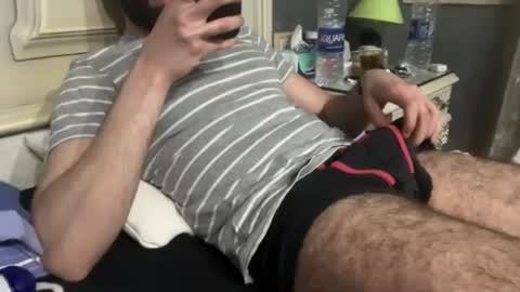 Snapshot of arabman991 chatting on 12/22/24, 11:09 Egyptian Man online show from 12/22/24, 11:09