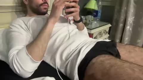 Snapshot of arabman991 chatting on 01/20/25, 02:43 Egyptian Man online show from 01/20/25, 02:43