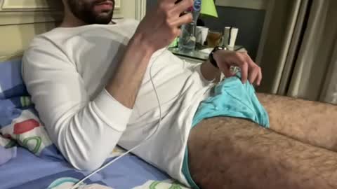 Snapshot of arabman991 chatting on 02/12/25, 04:12 Egyptian Man online show from 02/12/25, 04:12