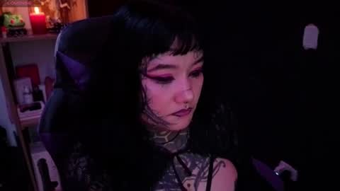 Snapshot of aradia66 chatting on 08/04/26, 04:26 Carolain online show from 08/04/26, 04:26
