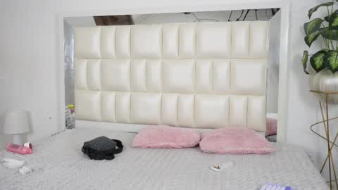   online show from 09/09/25, 05:40