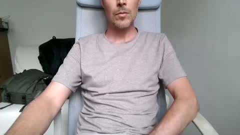 aragon9999 online show from 06/10/26, 03:11