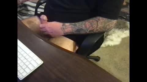 Snapshot of arcade76 chatting on 03/05/25, 09:05 arcade76 online show from 03/05/25, 09:05