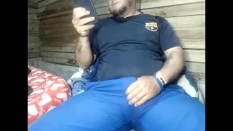 Snapshot of arcanguel_05 chatting on 05/09/26, 05:01 arcanguel 05 online show from 05/09/26, 05:01