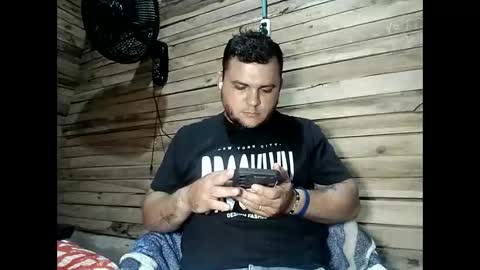 Snapshot of arcanguel_05 chatting on 05/10/26, 04:39 arcanguel 05 online show from 05/10/26, 04:39