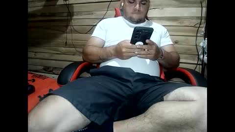 Snapshot of arcanguel_05 chatting on 05/29/26, 04:54 arcanguel 05 online show from 05/29/26, 04:54