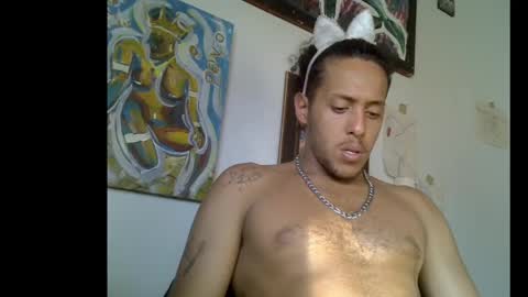 Snapshot of arcanjoarthot chatting on 10/27/25, 07:40 arcanjoarthot online show from 10/27/25, 07:40