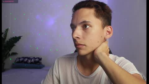 Snapshot of archi_love chatting on 02/22/25, 04:40 ARCHIBALDO online show from 02/22/25, 04:40