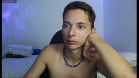 Snapshot of archi_love chatting on 02/28/25, 11:03 ARCHIBALDO online show from 02/28/25, 11:03