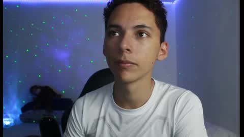 Snapshot of archi_love chatting on 03/08/25, 03:39 ARCHIBALDO online show from 03/08/25, 03:39